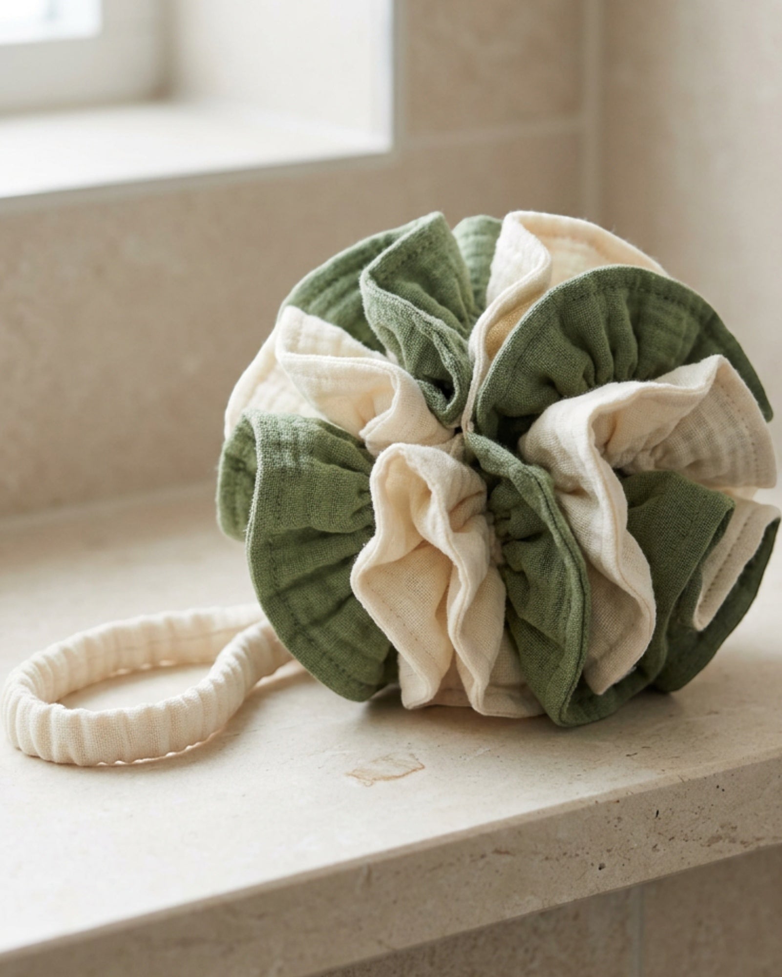 Bmxdk Cotton Gauze Ruffle Wash Ball Moss Ivory - Lifestyle view